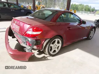 2008 Mercedes-Benz SLK 350 с VIN WDBWK56F58F176045, выставлен на аукционе IAAI как лот 42271253 с пробегом 111 908 миль миль и . История ставок и продаж доступна на DreamBid. Изображение 4.