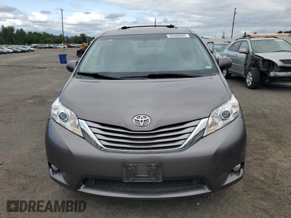 2015 Toyota Sienna Limited with VIN 5TDDK3DC4FS096402, listed as a Copart auction lot 59306665 with 117,012 mi miles and Salvage title. Bid and sale history available at DreamBid. Image 5.