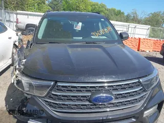 2023 Ford Explorer XLT with VIN 1FMSK8DH1PGB85514, listed as a IAAI auction lot 42025678 with 44,600 mi miles. Bid and sale history available at carsss.com. Image 12.