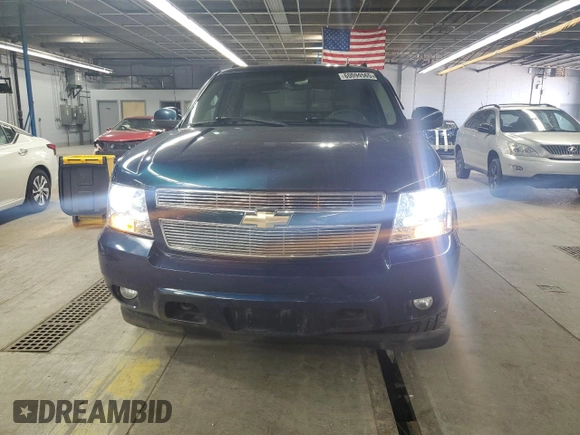 2007 Chevrolet Avalanche 1LT z VIN 3GNFK12347G179660, wystawiony jako Copart lot #60094565 z przebiegiem 181 356 mil mil oraz Czysty tytuł • Clean title. Historia ofert i sprzedaży dostępna na DreamBid. Obrazek 5.