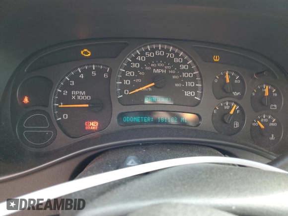 2005 GMC Yukon XL SLT with VIN 3GKEC16Z25G118941, listed as a Copart auction lot 49990955 with 181,182 mi miles and Salvage Title. Bid and sale history available at carsss.com. Image 9.