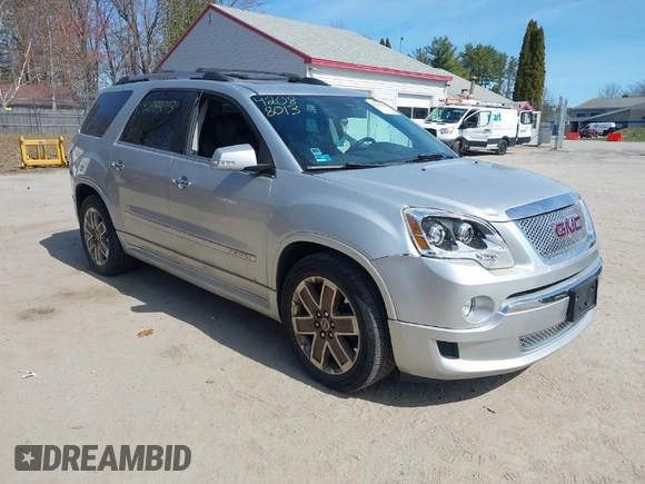 2012 GMC Acadia Denali with VIN 1GKKVTED3CJ381773, listed as a IAAI auction lot 42088013 with 171,132 mi miles. Bid and sale history available at carsss.com. Image 1.