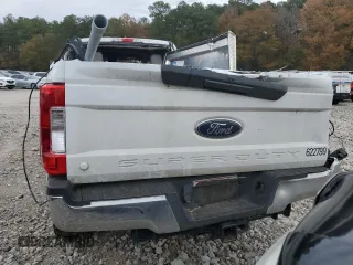 2019 Ford F-350 XL with VIN 1FT7W3BT5KED68105, listed as a Copart auction lot 84915334 with Not Provided miles and Salvage Title. Bid and sale history available at DreamBid. Image 6.