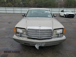 1989 Mercedes-Benz 420 420SEL with VIN WDBCA35E1KA465561, listed as a Copart auction lot 61400034 with 95,852 mi miles and Non Repairable. Bid and sale history available at carsss.com. Image 5.