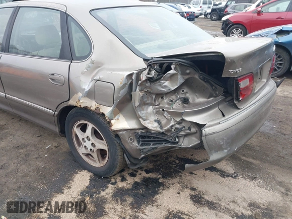 1998 Toyota Avalon XL with VIN 4T1BF18B7WU256930, listed as a IAAI auction lot 41297552 with 210,745 mi miles and . Bid and sale history available at DreamBid. Image 6.