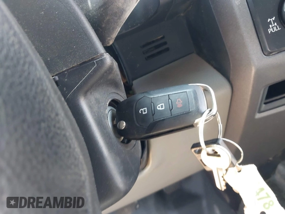 2017 Ford F-250 XLT с VIN 1FT7X2B61HEC10144, выставлен на аукционе IAAI как лот 42256812 с пробегом 123 380 миль миль и . История ставок и продаж доступна на DreamBid. Изображение 11.