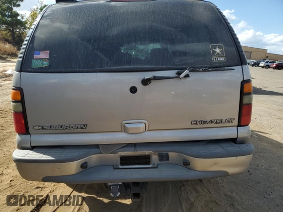 2005 Chevrolet Suburban Z71 with VIN 3GNFK16ZX5G194952, listed as a Copart auction lot 78400754 with 0 mi miles and Salvage Title. Bid and sale history available at carsss.com. Image 6.