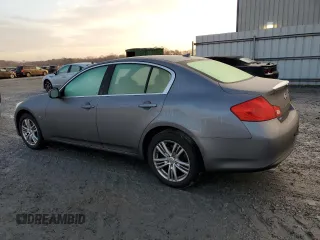2015 Infiniti Q40 with VIN JN1CV6AR0FM524073, listed as a Copart auction lot 85317354 with 175,601 mi miles and Clean Title. Bid and sale history available at carsss.com. Image 2.