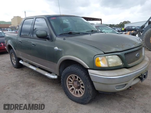 2003 Ford F-150 XLT with VIN 1FTRW08L43KC83824, listed as a IAAI auction lot 41885702 with 242,195 mi miles. Bid and sale history available at carsss.com. Image 1.