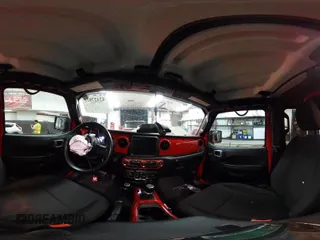 2022 Jeep Gladiator Altitude z VIN 1C6HJTAGXNL117353, wystawiony jako IAAI lot #42427921 z przebiegiem 28 801 mil mil oraz . Historia ofert i sprzedaży dostępna na DreamBid. Obrazek 18.
