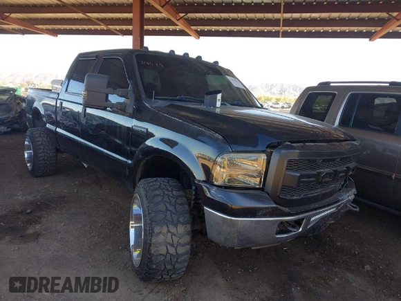 2007 Ford F-250 XL z VIN 1FTSW21P27EB17767, wystawiony jako IAAI lot #41861833 z przebiegiem 363 499 mil mil oraz . Historia ofert i sprzedaży dostępna na DreamBid. Obrazek 1.