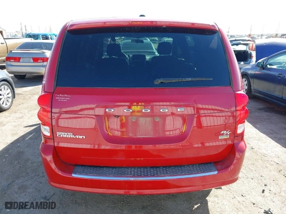 2014 Dodge Grand Caravan R/T with VIN 2C4RDGEG8ER214581, listed as a IAAI auction lot 41680121 with 215,045 mi miles. Bid and sale history available at carsss.com. Image 16.