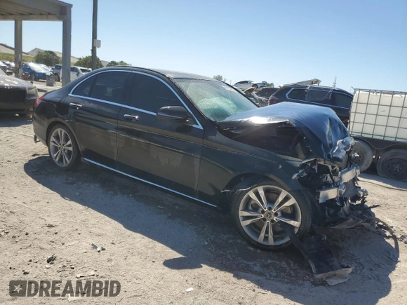 2018 Mercedes-Benz C with VIN 55SWF4JB1JU262627, listed as a Copart auction lot 48137995 with 55,088 mi miles and Non Repairable. Bid and sale history available at carsss.com. Image 4.
