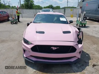 2020 Ford Mustang GT z VIN 1FA6P8CF5L5167150, wystawiony jako IAAI lot #42532222 z przebiegiem 72 292 mil mil oraz . Historia ofert i sprzedaży dostępna na DreamBid. Obrazek 12.