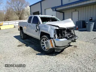 2018 Chevrolet Silverado 1500 LT with VIN 1GCRCREH0JZ158238, listed as a Copart auction lot 48698145 with Not Provided miles and Salvage Title. Bid and sale history available at DreamBid. Image 10.