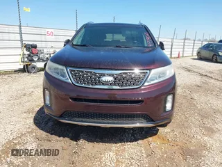 2014 Kia Sorento SX with VIN 5XYKW4A71EG478701, listed as a IAAI auction lot 41779045 with 197,896 mi miles. Bid and sale history available at carsss.com. Image 12.