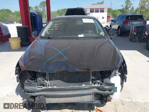 2017 Volvo S60 Dynamic with VIN YV140MTL8H2432506, listed as a IAAI auction lot 41699488 with 119,907 mi miles. Bid and sale history available at carsss.com. Image 13.