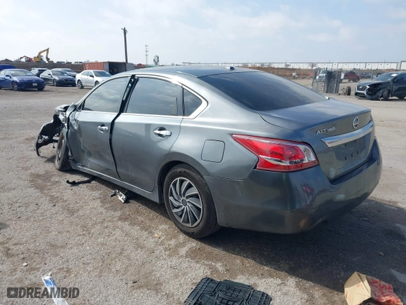 2015 Nissan Altima 2.5 with VIN 1N4AL3AP9FN342802, listed as a IAAI auction lot 41497853 with 119,760 mi miles. Bid and sale history available at carsss.com. Image 3.