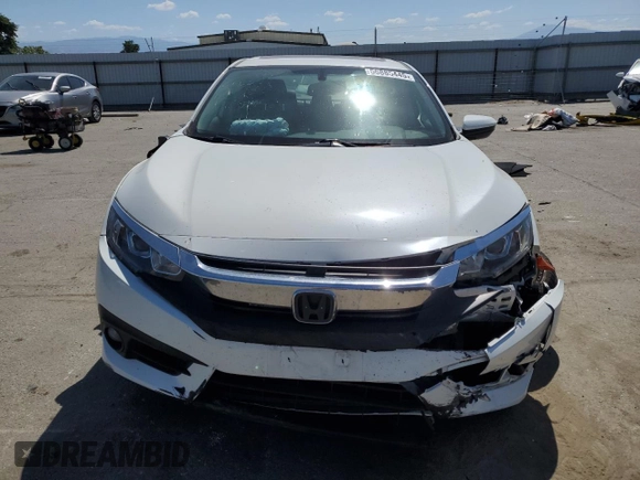 2018 Honda Civic EX-L z VIN JHMFC1F77JX016165, wystawiony jako Copart lot #56885445 z przebiegiem Nie podano mil oraz Szkoda całkowita • Salvage title. Historia ofert i sprzedaży dostępna na DreamBid. Obrazek 5.