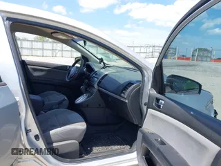 2012 Nissan Sentra 2.0 with VIN 3N1AB6APXCL650445, listed as a IAAI auction lot 42084630 with 158,014 mi miles and . Bid and sale history available at DreamBid. Image 5.
