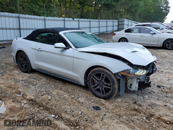 2018 Ford Mustang EcoBoost Premium z VIN 1FATP8UH6J5155590, wystawiony jako Copart lot #59169255 z przebiegiem 118 807 mil mil oraz Szkoda całkowita • Salvage title. Historia ofert i sprzedaży dostępna na DreamBid. Obrazek 4.