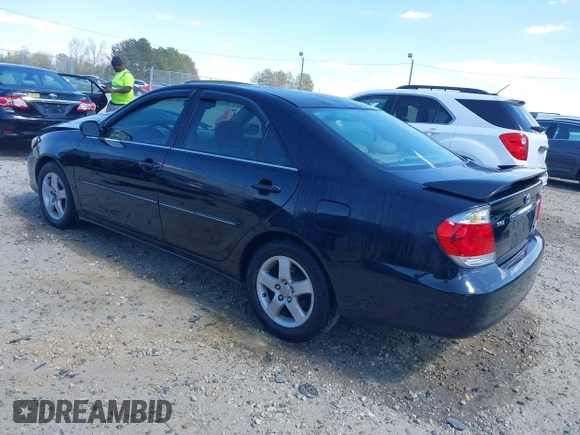 2005 Toyota Camry LE with VIN 4T1BF30K35U094350, listed as a IAAI auction lot 41895832 with 217,472 mi miles and . Bid and sale history available at DreamBid. Image 3.