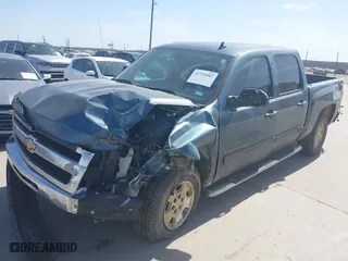 2010 Chevrolet Silverado 1500 LT with VIN 3GCRCSE07AG256393, listed as a IAAI auction lot 41735987 with 157,543 mi miles. Bid and sale history available at carsss.com. Image 22.