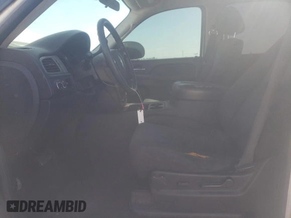 2014 Chevrolet Tahoe Commercial с VIN 1GNLC2E0XER204436, выставлен на аукционе Copart как лот 71412344 с пробегом 87 495 миль миль и Списание • Salvage title. История ставок и продаж доступна на DreamBid. Изображение 7.