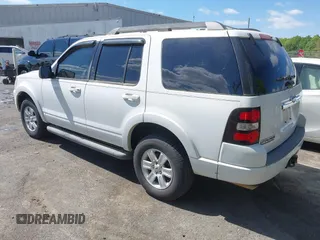 2010 Ford Explorer XLT z VIN 1FMEU7DE7AUB16228, wystawiony jako IAAI lot #42049539 z przebiegiem 122 183 mil mil oraz . Historia ofert i sprzedaży dostępna na DreamBid. Obrazek 3.