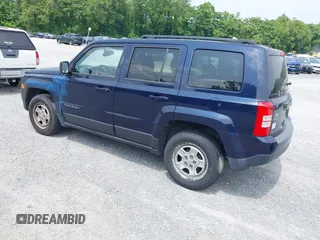 2016 Jeep Patriot Sport with VIN 1C4NJPBAXGD670093, listed as a IAAI auction lot 42429998 with 165,763 mi miles and . Bid and sale history available at DreamBid. Image 3.
