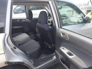 2012 Subaru Forester 2.5X with VIN JF2SHABCXCH467089, listed as a IAAI auction lot 41912795 with 1 mi miles. Bid and sale history available at carsss.com. Image 8.