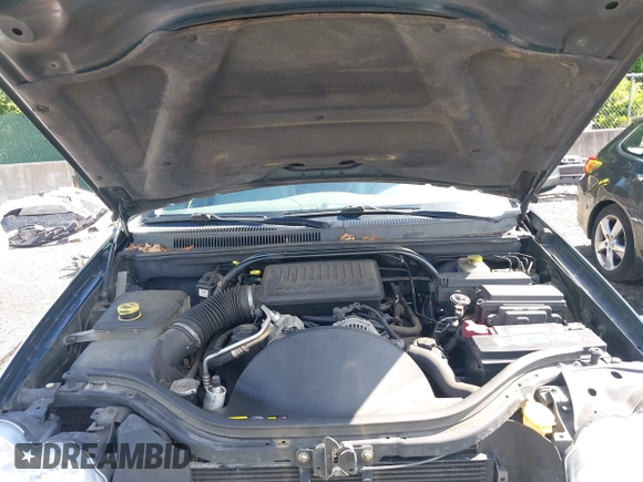 2005 Jeep Grand Cherokee Limited with VIN 1J4HR58N85C631004, listed as a IAAI auction lot 42320652 with 106,456 mi miles and . Bid and sale history available at DreamBid. Image 10.