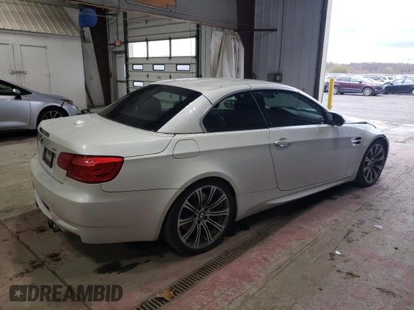 2013 BMW M3 with VIN WBSDX9C50DE785467, listed as a Copart auction lot 79919824 with 125,667 mi miles and Salvage Title. Bid and sale history available at carsss.com. Image 3.