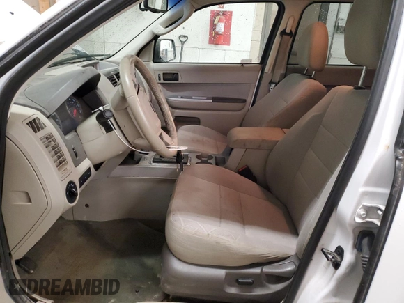 2012 Ford Escape Hybrid z VIN 1FMCU5K32CKB20604, wystawiony jako Copart lot #86421304 z przebiegiem 188 249 mil mil oraz Szkoda całkowita • Salvage title. Historia ofert i sprzedaży dostępna na DreamBid. Obrazek 7.