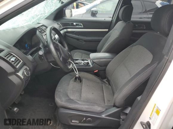 2017 Ford Explorer XLT z VIN 1FM5K8D8XHGC74397, wystawiony jako Copart lot #61139475 z przebiegiem 99 580 mil mil oraz Szkoda całkowita • Salvage title. Historia ofert i sprzedaży dostępna na DreamBid. Obrazek 7.