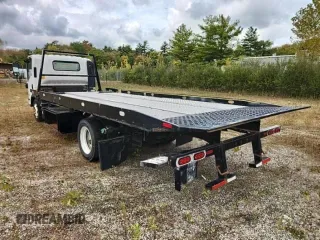2019 Isuzu NQR IBT PWL with VIN JALE5W169K7304174, listed as a Copart auction lot 76365354 with 191,949 mi miles and Clean Title. Bid and sale history available at carsss.com. Image 4.