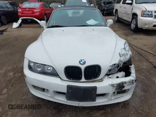 1998 BMW 3 Series 1.9L with VIN 4USCH7337WLD16388, listed as a IAAI auction lot 41774629 with 160,970 mi miles. Bid and sale history available at carsss.com. Image 12.