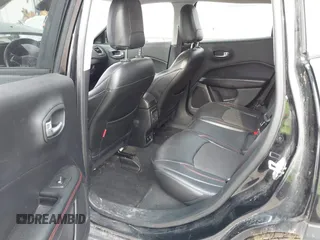 2018 Jeep Compass Trailhawk with VIN 3C4NJDDB6JT442016, listed as a IAAI auction lot 41068443 with 114,579 mi miles and . Bid and sale history available at carsss.com. Image 8.