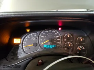 2001 Chevrolet Silverado 1500 with VIN 1GCEK14V41E242872, listed as a Copart auction lot 48852045 with 223,126 mi miles and Clean Title. Bid and sale history available at carsss.com. Image 9.