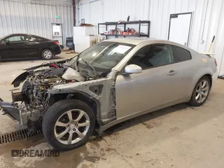 2005 Infiniti G35 z VIN JNKCV54E35M422747, wystawiony jako IAAI lot #42505269 z przebiegiem 153 324 mil mil oraz . Historia ofert i sprzedaży dostępna na DreamBid. Obrazek 2.