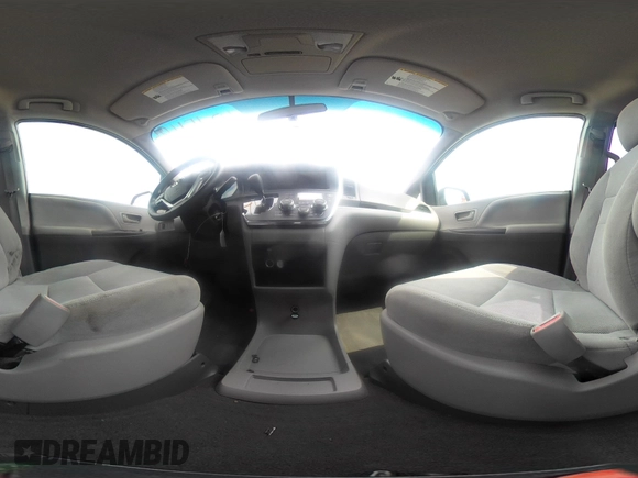 2016 Toyota Sienna L с VIN 5TDZK3DC7GS756195, выставлен на аукционе IAAI как лот 42151195 с пробегом 119 695 миль миль и . История ставок и продаж доступна на DreamBid. Изображение 22.
