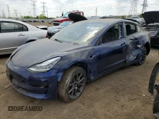 2022 Tesla Model 3 z VIN 5YJ3E1EA5NF189937, wystawiony jako Copart lot #57071325 z przebiegiem Nie podano mil oraz Czysty tytuł • Clean title. Historia ofert i sprzedaży dostępna na DreamBid. Obrazek 1.