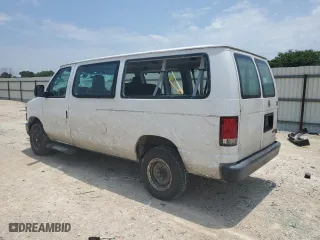 2014 Ford Econoline Wagon XL with VIN 1FBNE3BL8EDB05793, listed as a Copart auction lot 57317744 with 199,493 mi miles and Clean Title. Bid and sale history available at carsss.com. Image 2.