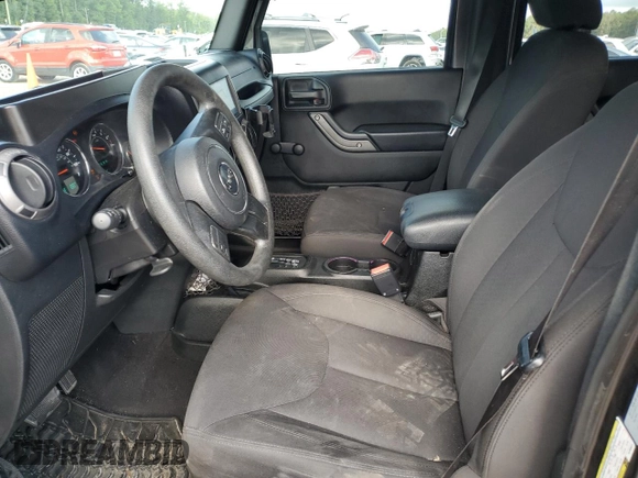 2017 Jeep Wrangler Unlimited Sport with VIN 1C4BJWDG8HL680627, listed as a Copart auction lot 61241735 with 100,890 mi miles and Salvage title. Bid and sale history available at DreamBid. Image 7.