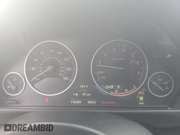 2013 BMW 3 Series 335i with VIN WBA3A9C54DF477049, listed as a Copart auction lot 84662634 with 118,389 mi miles and Salvage Title. Bid and sale history available at carsss.com. Image 9.