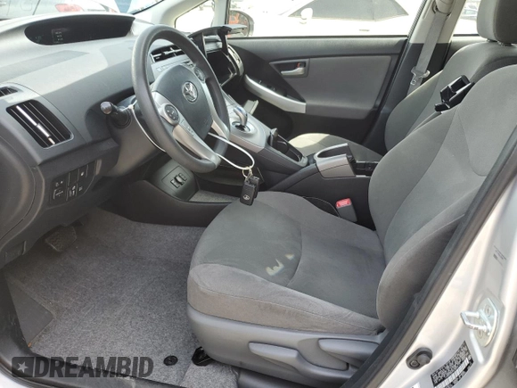 2012 Toyota Prius z VIN JTDKN3DP2C3024113, wystawiony jako Copart lot #56704345 z przebiegiem 112 430 mil mil oraz Czysty tytuł • Clean title. Historia ofert i sprzedaży dostępna na DreamBid. Obrazek 7.
