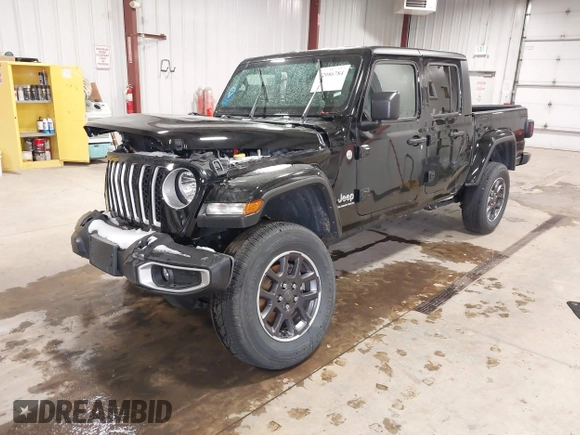 2023 Jeep Gladiator Overland с VIN 1C6HJTFG6PL552866, выставлен на аукционе IAAI как лот 42086784 с пробегом 20 041 миль миль и . История ставок и продаж доступна на DreamBid. Изображение 16.