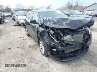 2019 Chevrolet Equinox LT z VIN 2GNAXUEV1K6111962, wystawiony jako IAAI lot #42026556 z przebiegiem 89 947 mil mil oraz . Historia ofert i sprzedaży dostępna na DreamBid. Obrazek 1.
