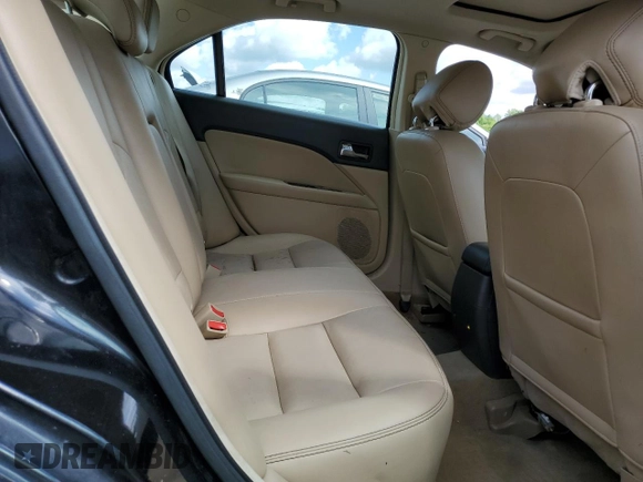 2012 Ford Fusion SEL z VIN 3FAHP0JG4CR388483, wystawiony jako Copart lot #57391805 z przebiegiem 184 665 mil mil oraz Szkoda całkowita • Salvage title. Historia ofert i sprzedaży dostępna na DreamBid. Obrazek 10.