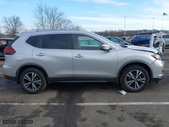 2019 Nissan Rogue SV with VIN JN8AT2MV1KW379852, listed as a IAAI auction lot 41497346 with 52690 miles. Bid and sale history available at carsss.com. Image 13.